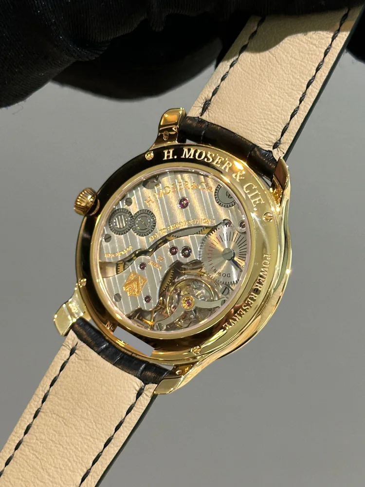 H.Moser & Cie. Endeavour Small Seconds